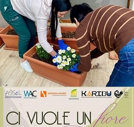 Laboratorio giardinaggio a cura dei beneficiari dei progetti Sai: “Ci vuole un fiore” – 5 Maggio 2022.